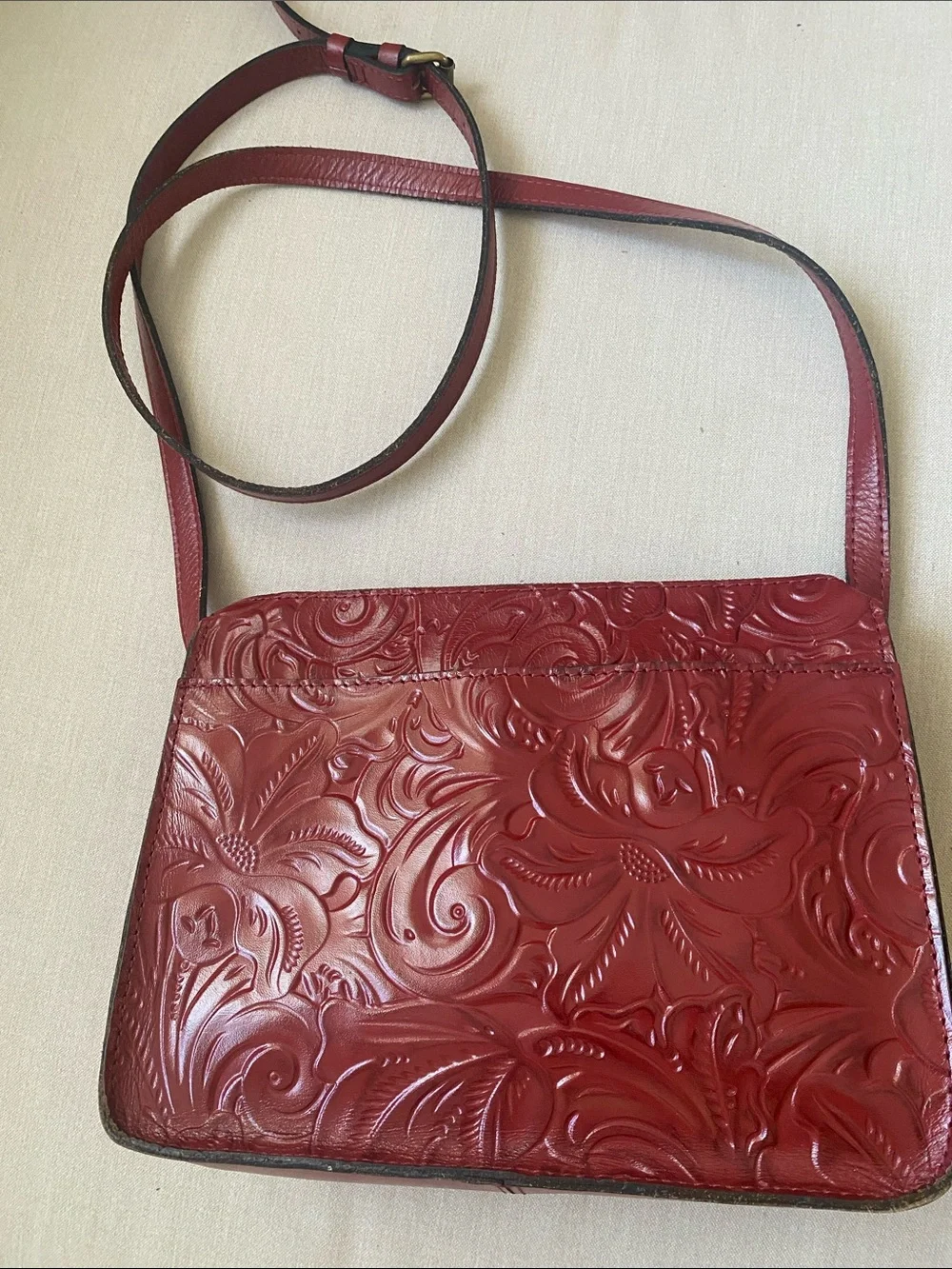 Patricia Nash Vallata Tooled Leather Crossbody Bag Ruby Red Floral 10x8x4